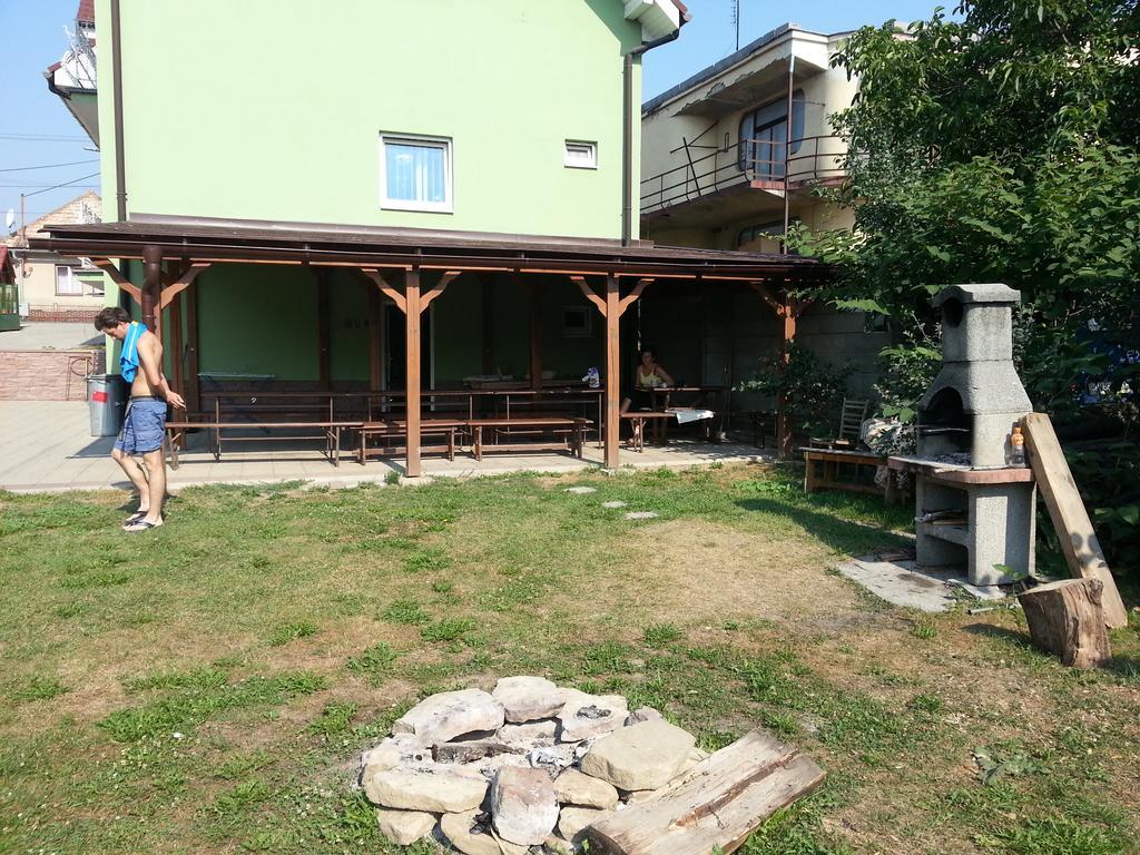 Guest House Eva Hrabušice Extérieur photo